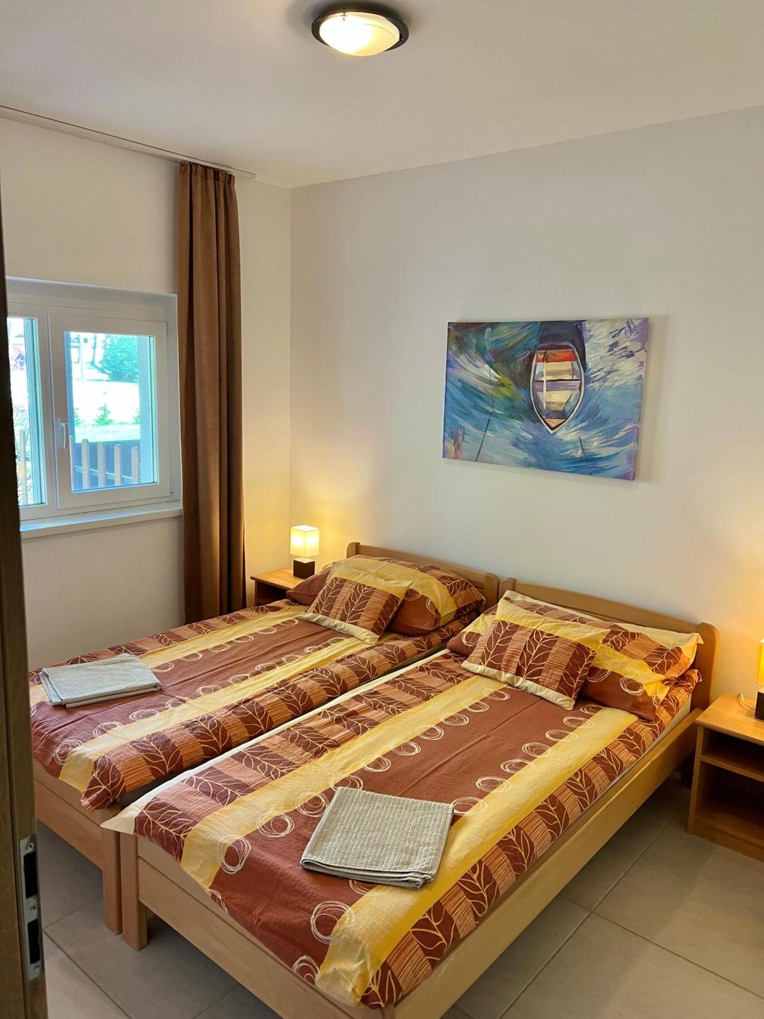 Waterfront Apartmanok Zamardi Exterior photo